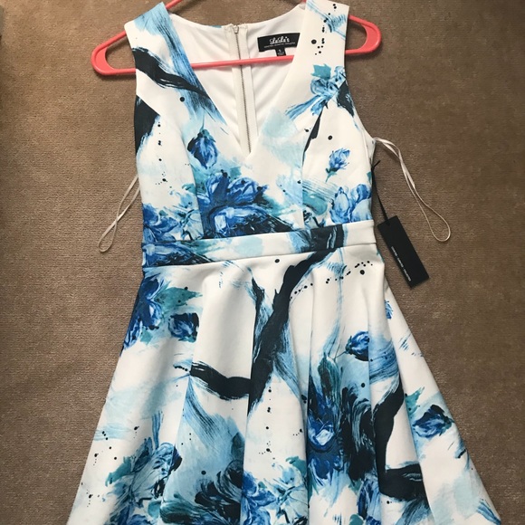 Lulus floral dress - Picture 2 of 5